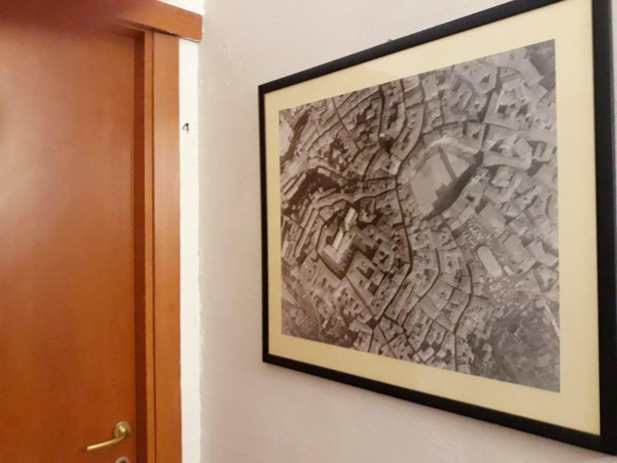 Bed In Siena Ξενοδοχείο Tognazza Εξωτερικό φωτογραφία