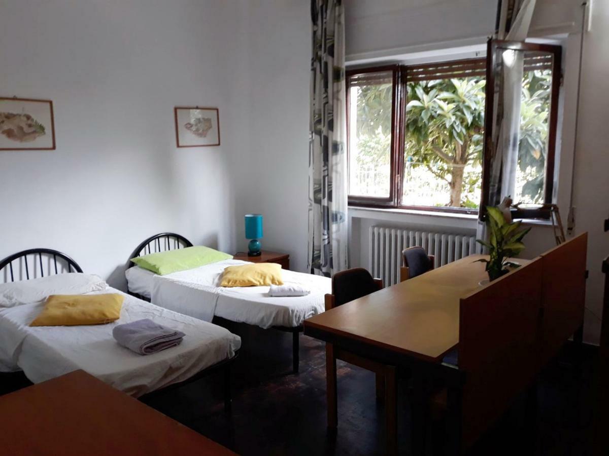 Bed In Siena Ξενοδοχείο Tognazza Εξωτερικό φωτογραφία